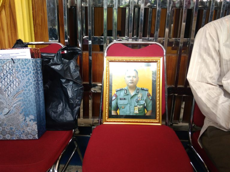 Dor!  Satu Anggota Polsek Cimanggis di Tembak di Ruangan SPK
