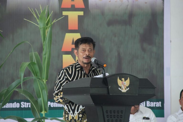 Sosialisasi Kostratani di SMK Kakao Sulbar, Mentan Tarik Minat Generasi Milenial