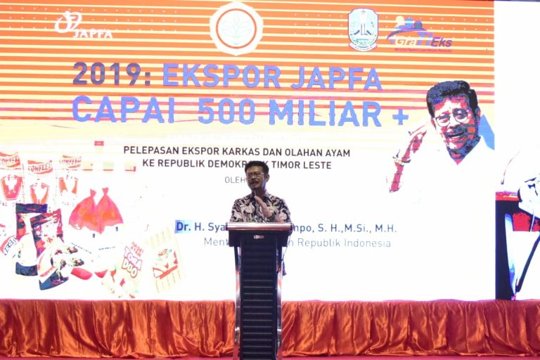 Mentan SYL Lepas Ekspor Peternakan dari Jawa Timur