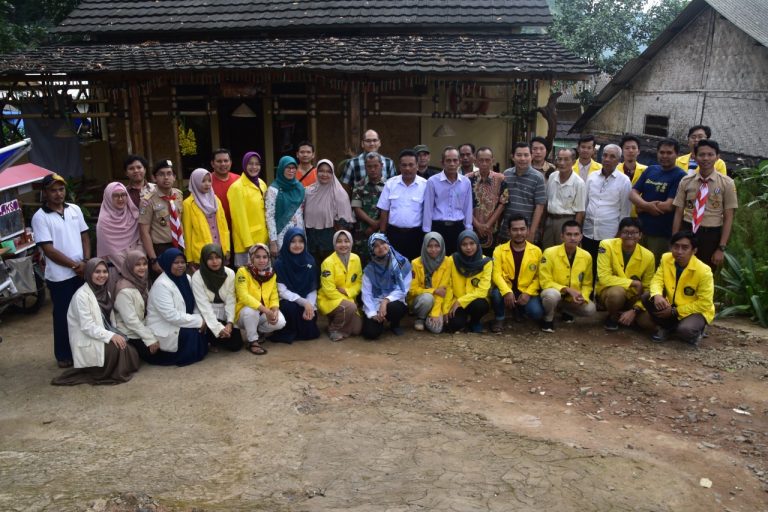 UI BlueMetric Evaluasi Kualitas Air Laut di Desa Banyu Biru, Banten