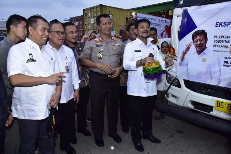Di Lampung, Mentan SYL Lepas Ekspor senilai Rp 181 Miliar dan Panen Pedet Sapi