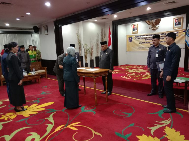 Wali Kota Depok Pimpin Pelantikan dan Mutasi Pejabat Eselon 1 dan II, Jabatan Dinkes PLT