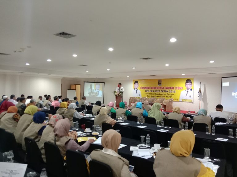 Rekrut Kader Baru, DPD PKS Depok Gelar Training Orientasi