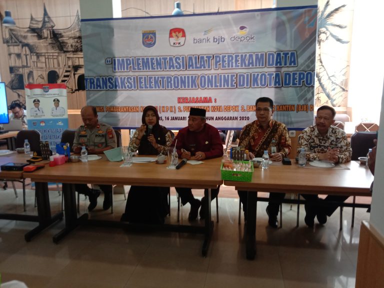 Pemkot Depok Launching Alat Perekam Data Transaksi Online
