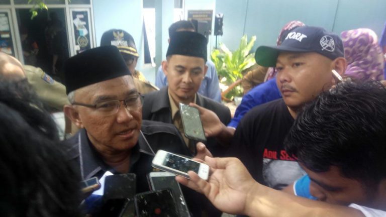 Pembuang Sampah di Kota Depok Bakal di Kenakan Sanksi Fotonya di Viralkan