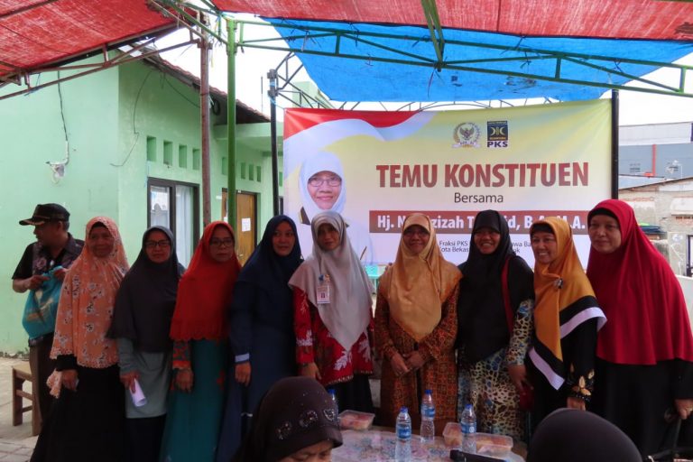 Anggota DPR RI , Nur Azizah Tamhid Minta Orang Tua Lindungi Anak Dari Bahaya Gedget