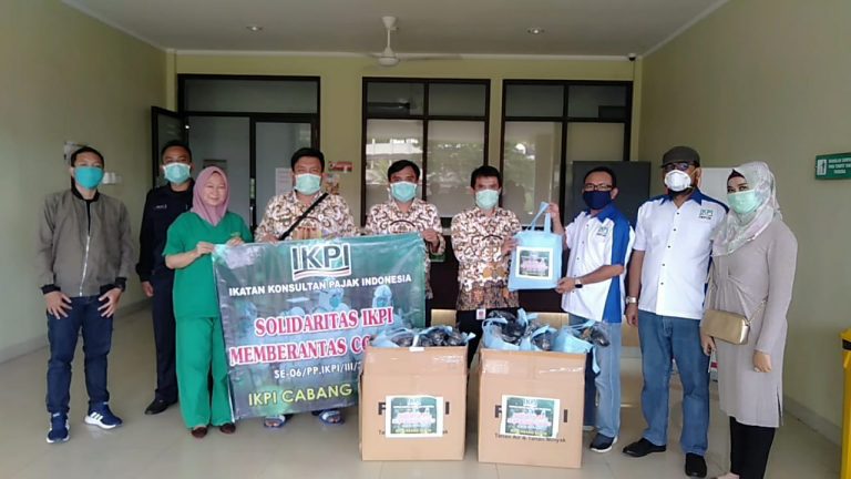 Keren !! IKPI Sumbang APD ke RS di Depok