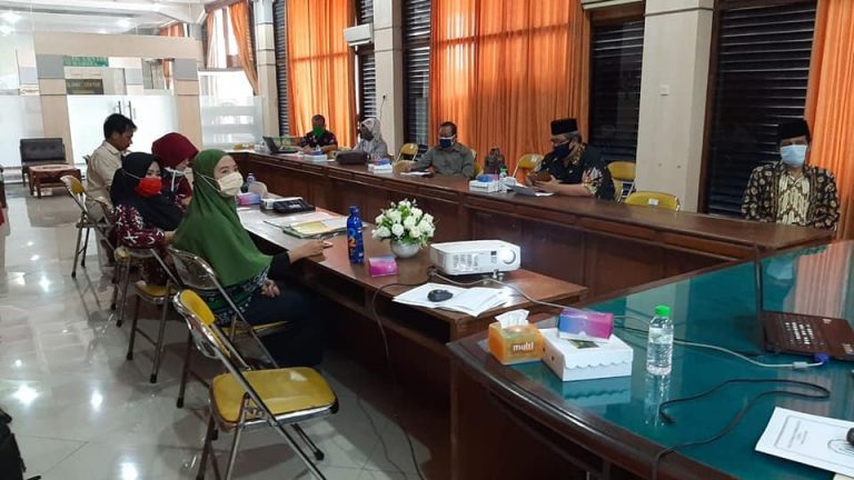 Bekerja, Corona Efek dan Problema Umat