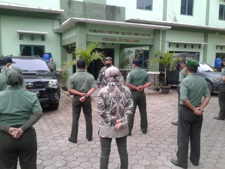 Danramil 06/Cimanggis Depok Beri Pembekalan Kepada Anggota Mitra Jaya