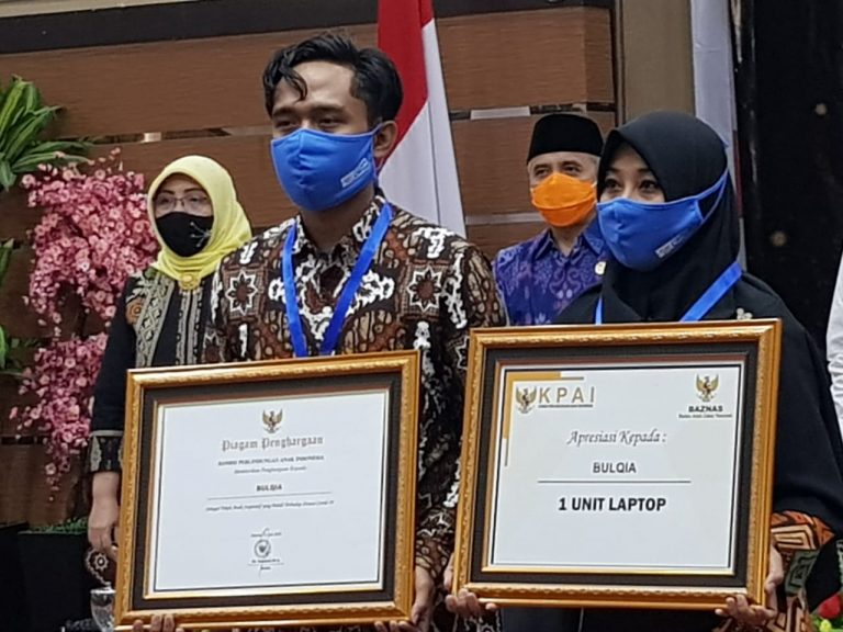 Kampanyekan Pencegahan Covid-19, Siswa Disabilitas Asal Mataram Terima Penghargaan Dari KPAI