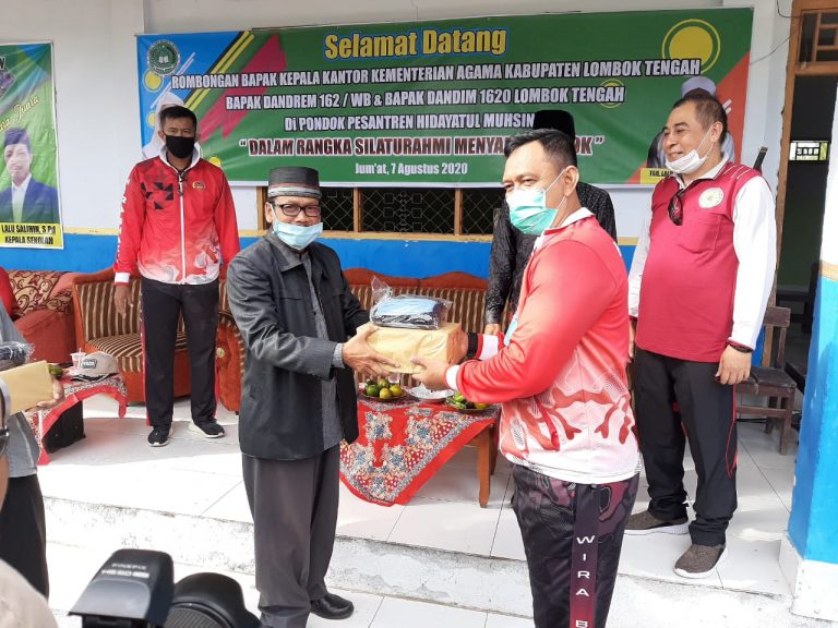 Danrem Wirabhakti 162 Kunjungi Pesantren Hidayatul Muhsinin Labulia