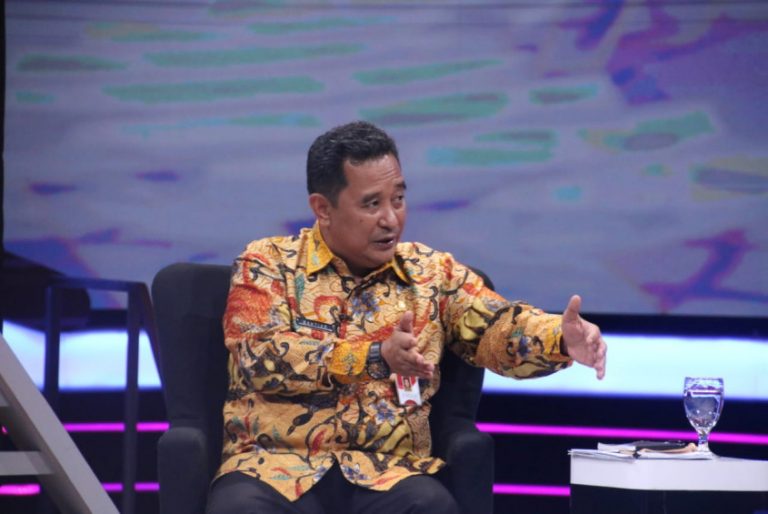 Kemendagri Apresiasi Tiga Bapaslon Pilkada Karawang Deklarasi Patuhi Protokol Kesehatan Covid-19