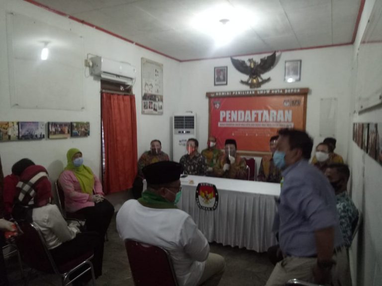 Pertama Daftar, KPU Depok Nyatakan Berkas Persyaratan Bapaslon Pradi-Afifah Alia Lengkap