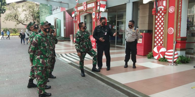 Pastikan Pencegahan Covid-19, Dandim Depok Cek Penerapan Protokol Kesehatan di Pusat Perbelanjaan