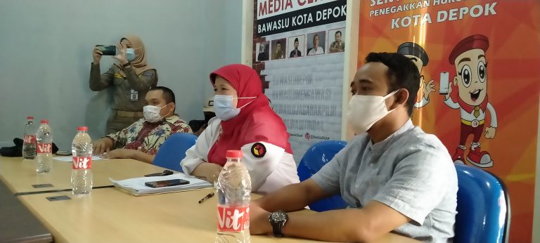 Bawaslu Depok Minta Paslon Copot Alat Peraga Sosialisasi Diluar Masa Kampanye