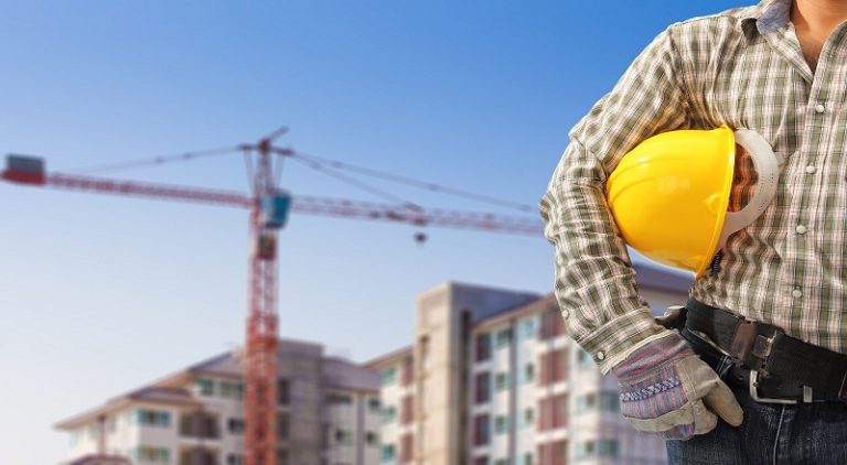 Menjembatani Jurang Kontraktor Besar dan Kecil