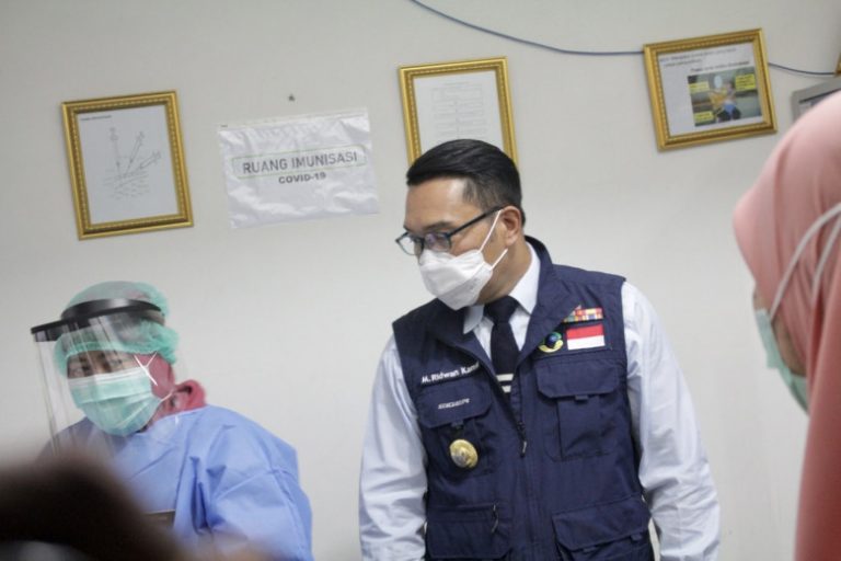 Ridwan Kamil Cek Kesiapan Puskemas Tapos Jadi Tempat Simulasi Pemberian Vaksin Covid-19