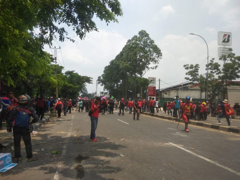 4 Jurnalis Hilang Saat Liput UU Cipta Kerja