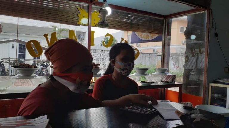 Pedagang Nasi Padang di Depok Berharap Pradi Mampu Membawa Perubahan