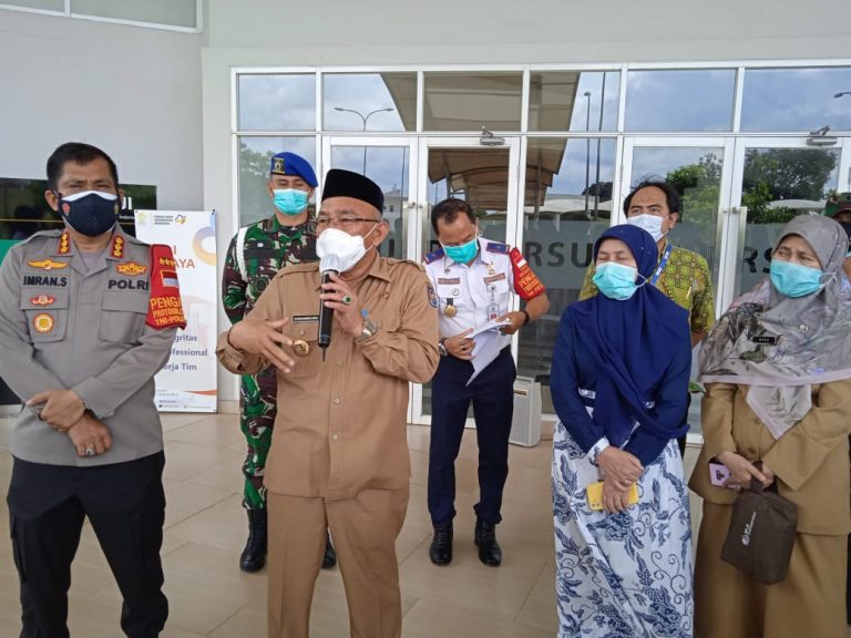 Wali Kota Depok Tinjauan RS Ui