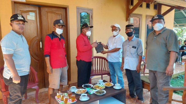 Wali Kota Depok Kunjungi Warga Duren Seribu yang Terdampak Puting Beliung