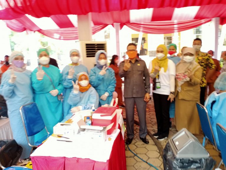 Rangkaian HUT DRPD Depok Ke-22 Dihadiri 1000 Peserta Yang Ikuti Vaksinasi