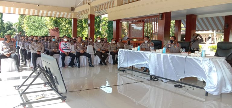 Coaching Clinic kendaraan bermotor dalam rangka mendukung kegiatan WSBK dan Moto GP di Sirkuit Mandalika
