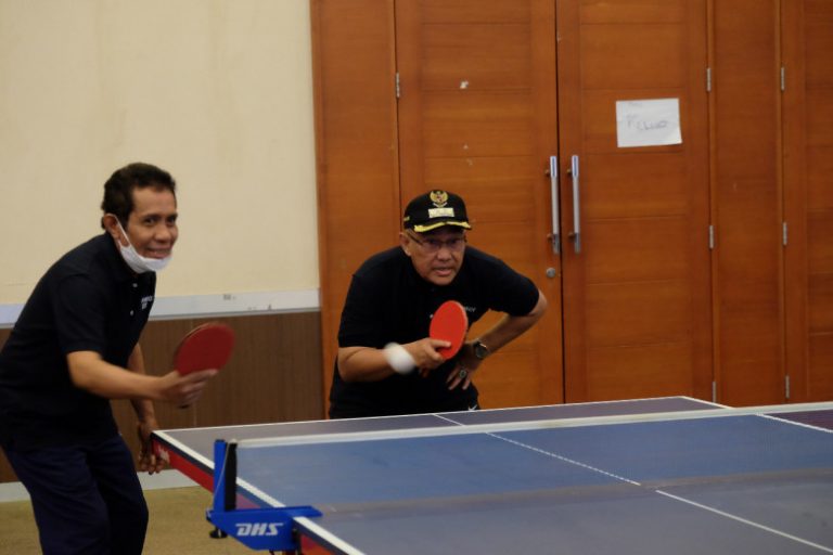 Tingkatkan Kesehatan ASN, Wali Kota Depok Resmi Buka Porpemkot