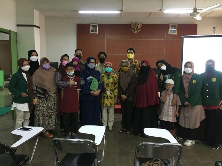 Tim Edukasi PGSD FIP UNJ Adakan Kegiatan Pengembangan Hot Literasi Melalui Program Edukasi