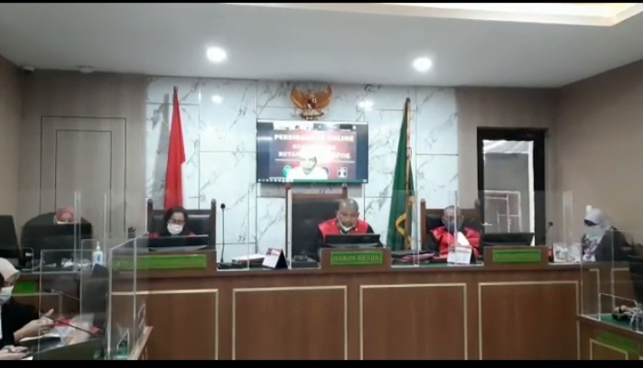 JPU Tuntut 1 Tahun Penjara Terhadap Terdakwa Pemalsuan Hasil Swab Antigen/PCR