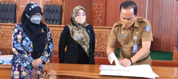 64df7ca7750b2e9ed2ed259bf960953ab0fb095f1595922a748950f1f246f0d0.0