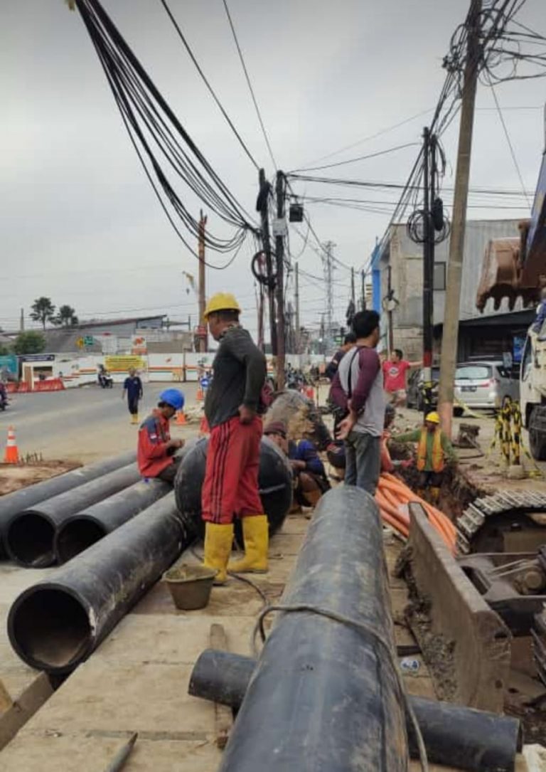 Gangguan Pengaliran, Tirta Asasta Sampaikan Permohonan Maaf dan Kebut Pekerjaan Pipa Baru.