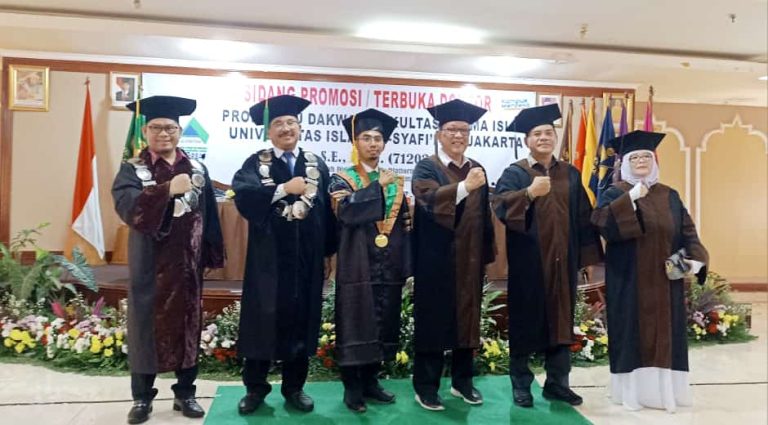 Meski Sibuk Dengan Berbagai Aktivitas, Kepala Ikadi H, Istajib Zain Raih Doktor Bidang Ilmu Dakwah