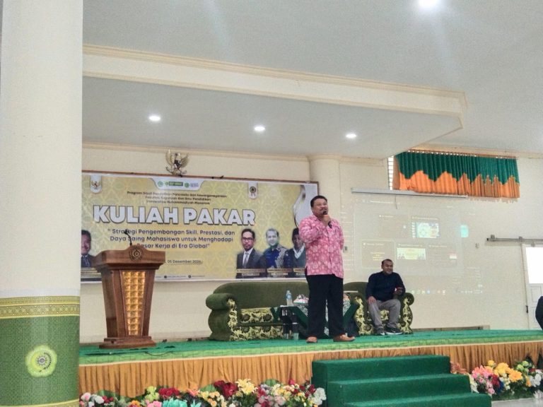 Prodi PPKn FKIP UMMAT Sukses Gelar Kuliah Pakar: Strategi Pengembangan Skill dan Daya Saing Mahasiswa di Era Global