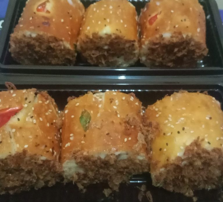 Landua Bakery Luncurkan Varian Baru: Roti Abon Khas Lombok dan Roti Pizza Original