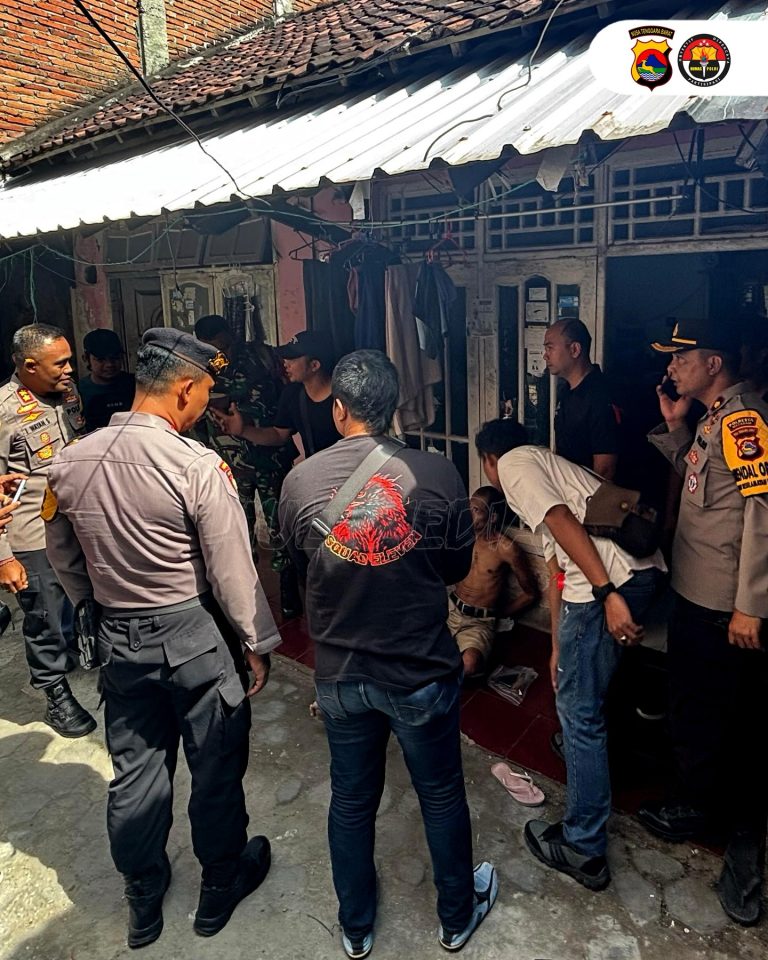 Polisi Gerebek Sarang Narkoba di Dasan Agung, Delapan Orang Ditangkap
