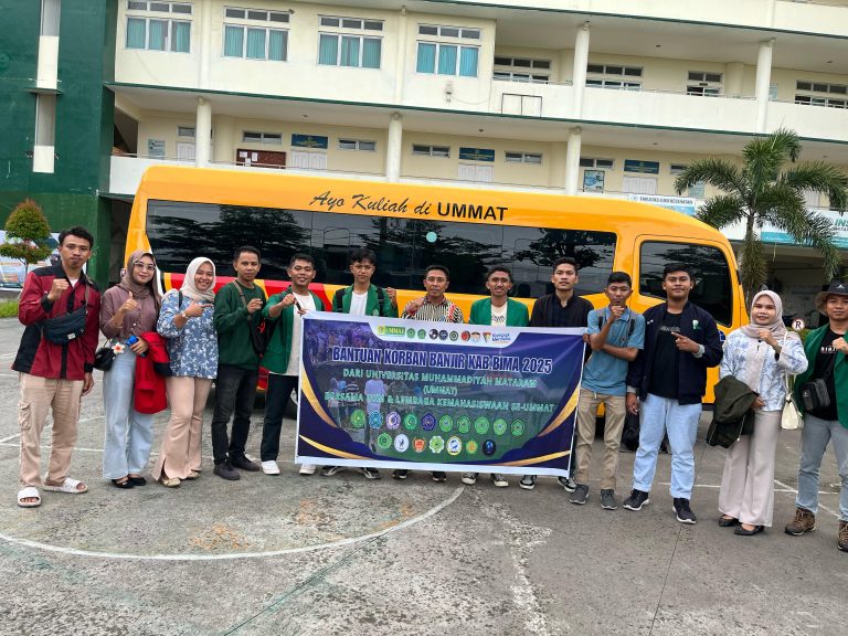 UMMAT Salurkan Bantuan untuk Korban Banjir di Bima