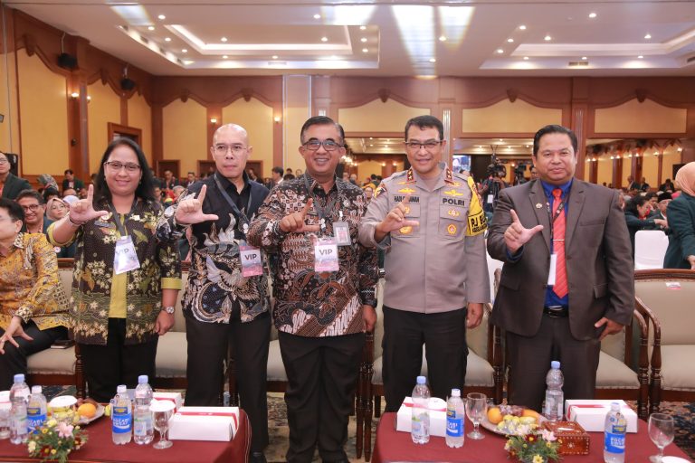 Kapolda NTB Hadiri Pembukaan Muktamar IDI, Tekankan Dukungan untuk Suksesnya Acara