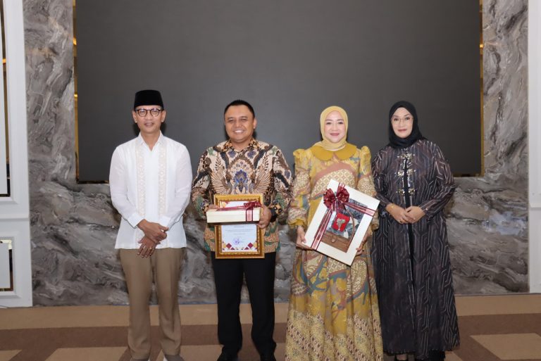 Pemkot Mataram Gelar Pisah Sambut Kapolresta, Apresiasi Dedikasi Kombes Pol. Ariefaldi dan Sambut AKBP Hendro Purwoko