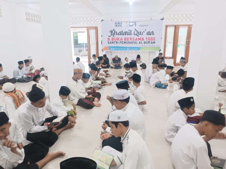 Sinergi LPI dan Kubus Digital: Buka Puasa dan Khatmil Qur’an Bersama 1000 Santri