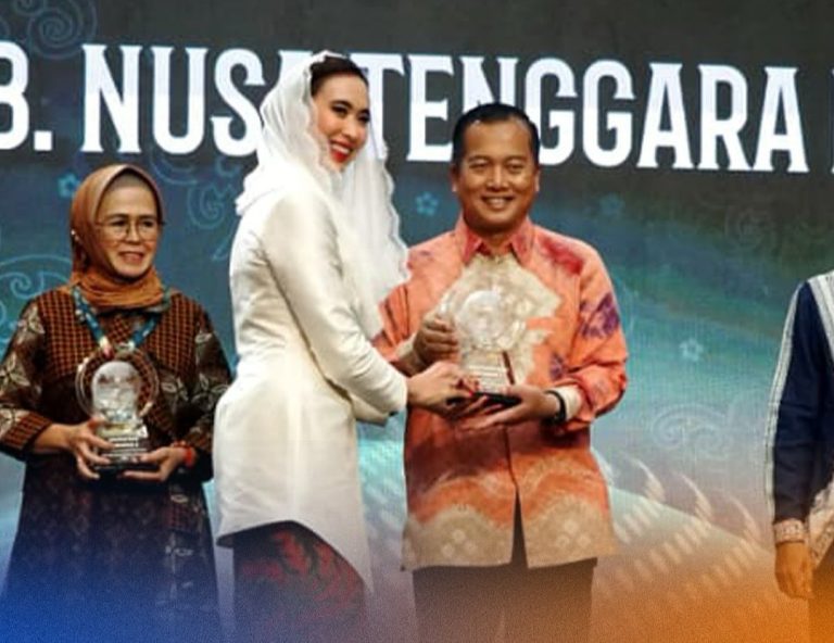 NTB Raih Dua Penghargaan Bergengsi di IMTI 2025, Kukuhkan Diri sebagai Destinasi Wisata Halal Nasional