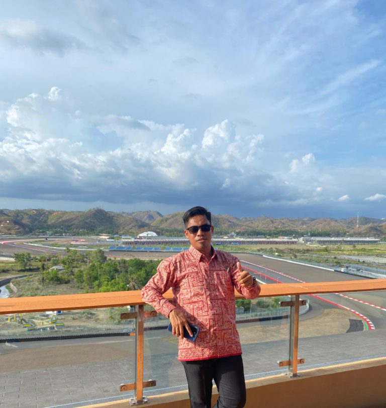 Wajah Baru Dunia Pendidikan: Guru Tidak Lagi Sebagai Sumber Kebenaran Tunggal