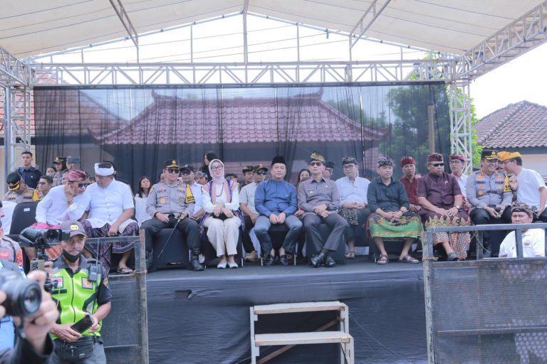 Kapolda NTB Hadiri Parade Ogoh-ogoh Nyepi 2026, Simbol Toleransi di Tengah Momentum Lebaran