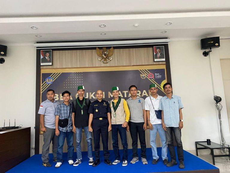 Memperkuat Sinergi, HMI Gelar Silaturahmi dan Audensi dengan Bea Cukai Mataram