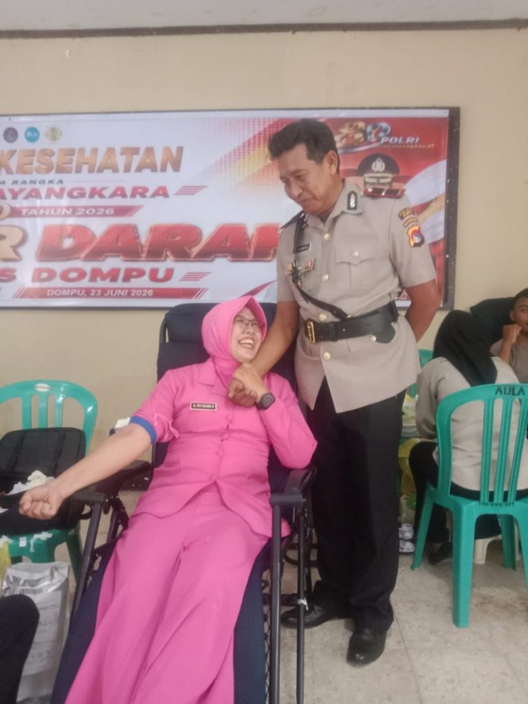 90 Personel Polres Dompu ikut Donor Darah