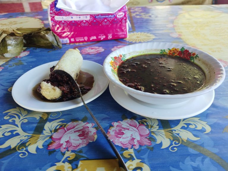 Mina Sarua dari Sila, Hangatnya Tradisi yang Menjaga Rasa dan Harapan
