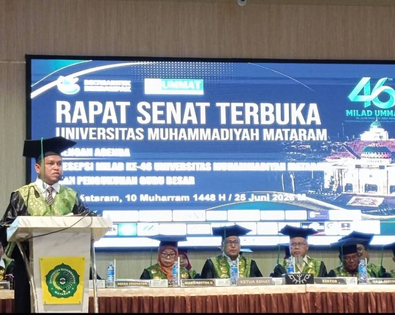 UMMAT Kukuhkan Prof. Hijril Ismail sebagai Guru Besar di Momentum Milad ke-46