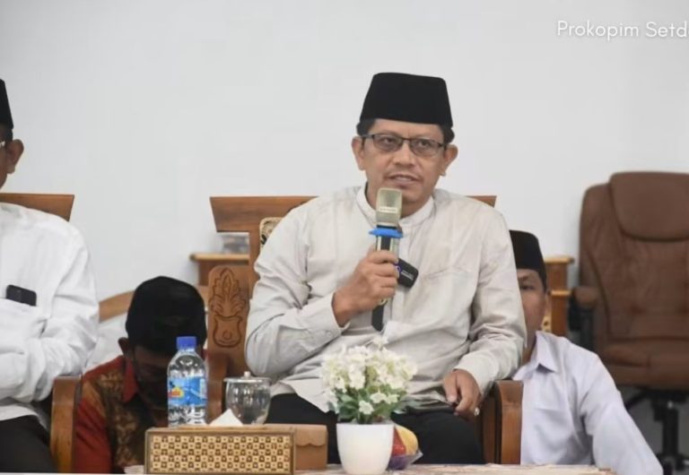 Sekda KLU Ajak ASN Teladani Akhlak Rasulullah dalam Pelayanan Publik