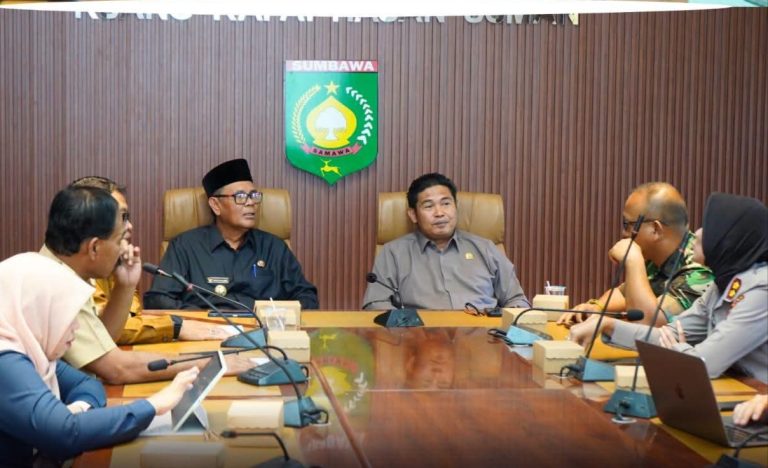 Bupati Sumbawa Ikuti Rakor Pengendalian Inflasi dan Pertumbuhan Ekonomi